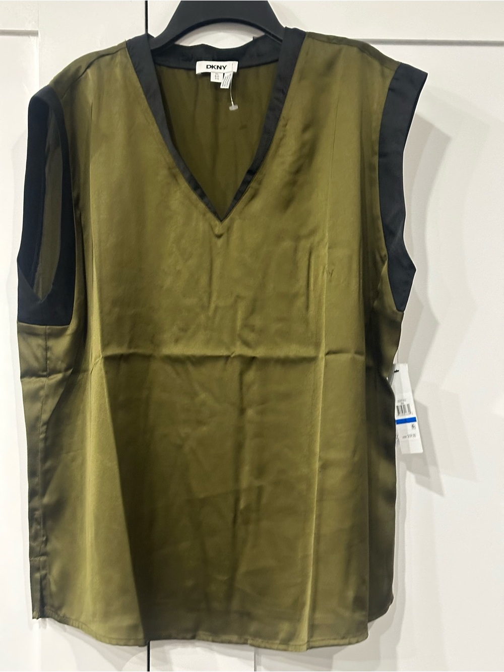 DKNY Olive Green and Black V-Neck Sleeveless Tank
